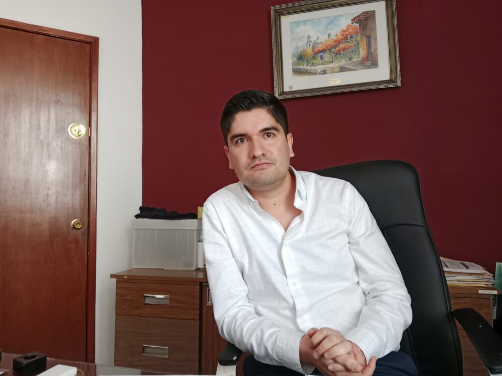 SECRETARIO