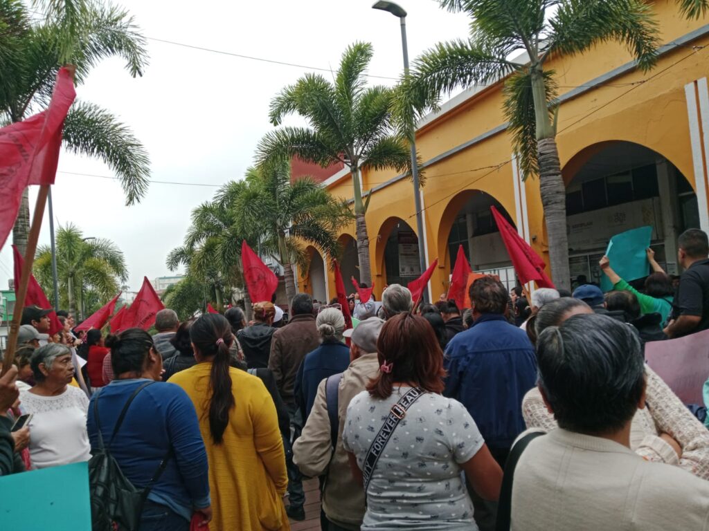 30fb133f-fd68-4ffa-94fc-079910f5bc5a