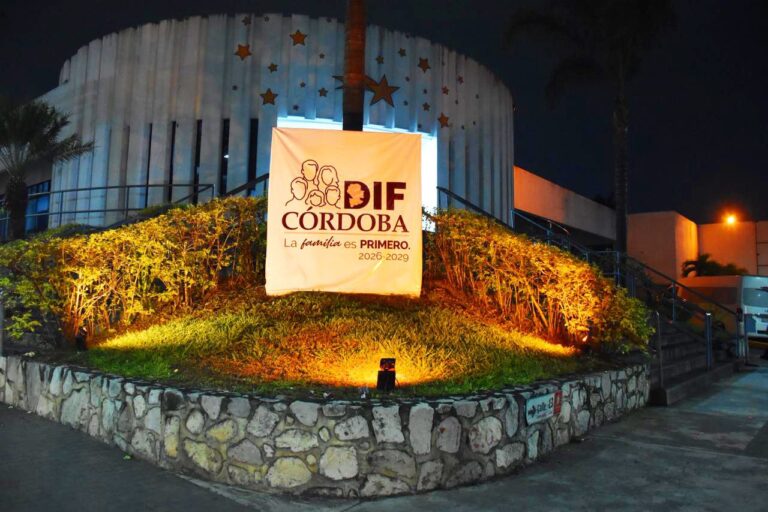 9ab17663-020d-485b-8f55-5320472c6ac7