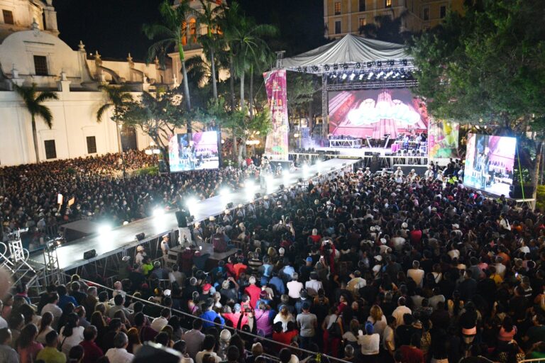 53ebf913-92aa-496e-b1f8-0130dc84a458