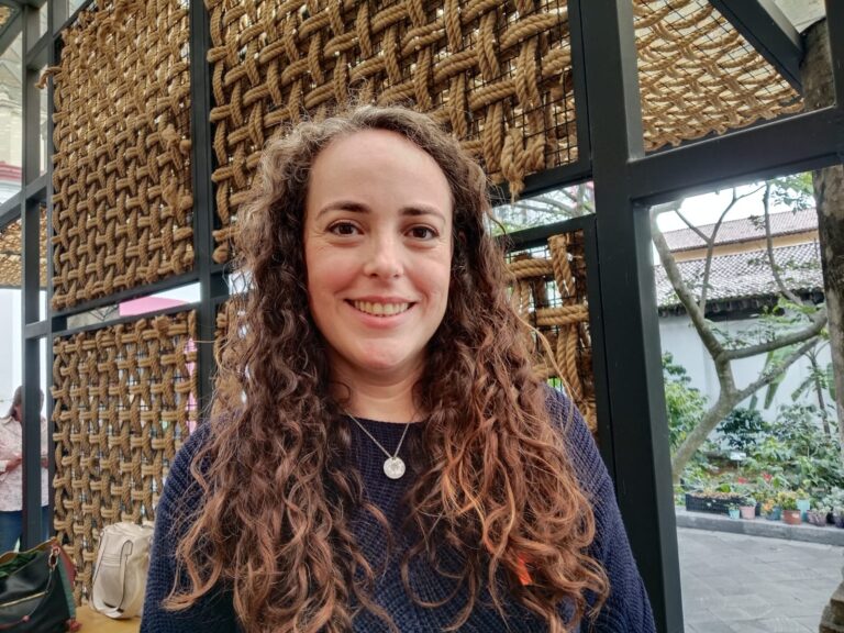 ec322a70-d3b3-4d20-8e19-418d40552c07