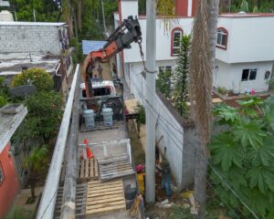 1721fbe1-5e3e-427e-ba73-e096eccf7075